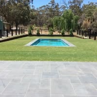 Bluestone La