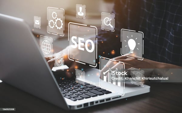 بداية لخدمات تحسين محركات البحث