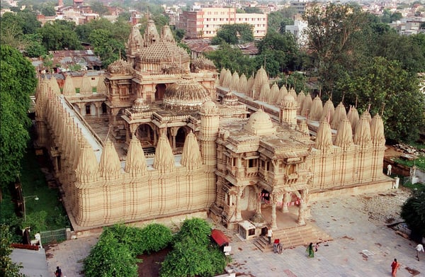 Taxi service in Ahmedabad