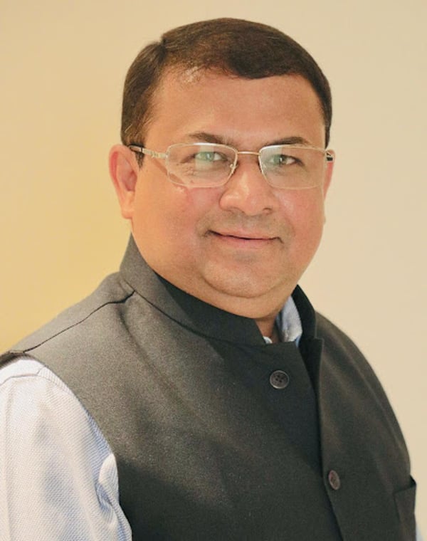 डॉ. निश्चल भट्ट